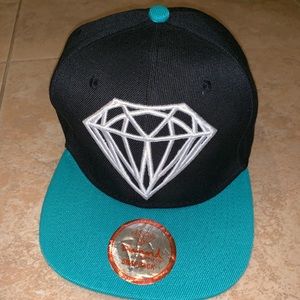 DIAMOND snapback
